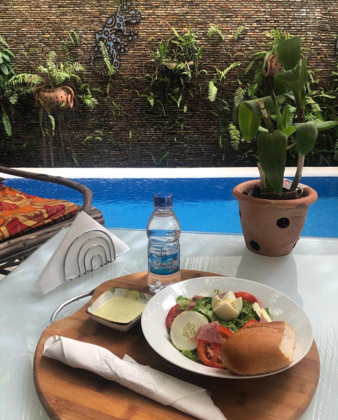 Ecologe Aparthotel Abidjan Bagian luar foto