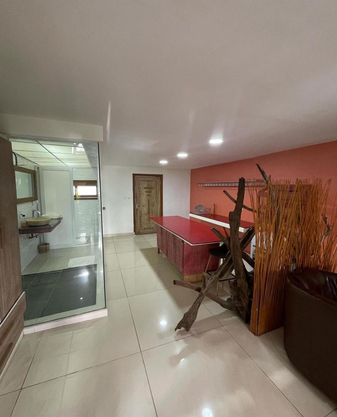 Ecologe Aparthotel Abidjan Bagian luar foto