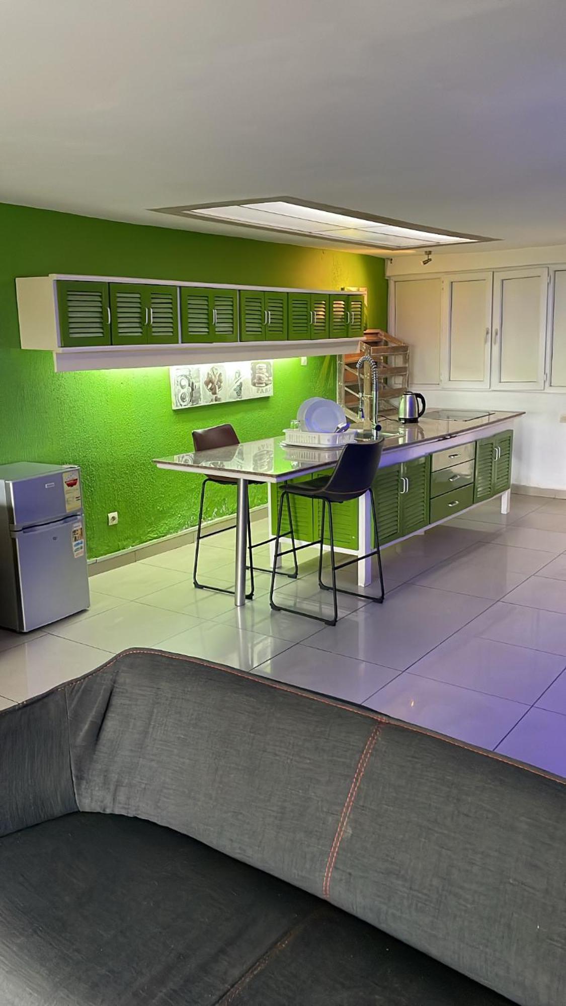 Ecologe Aparthotel Abidjan Bagian luar foto