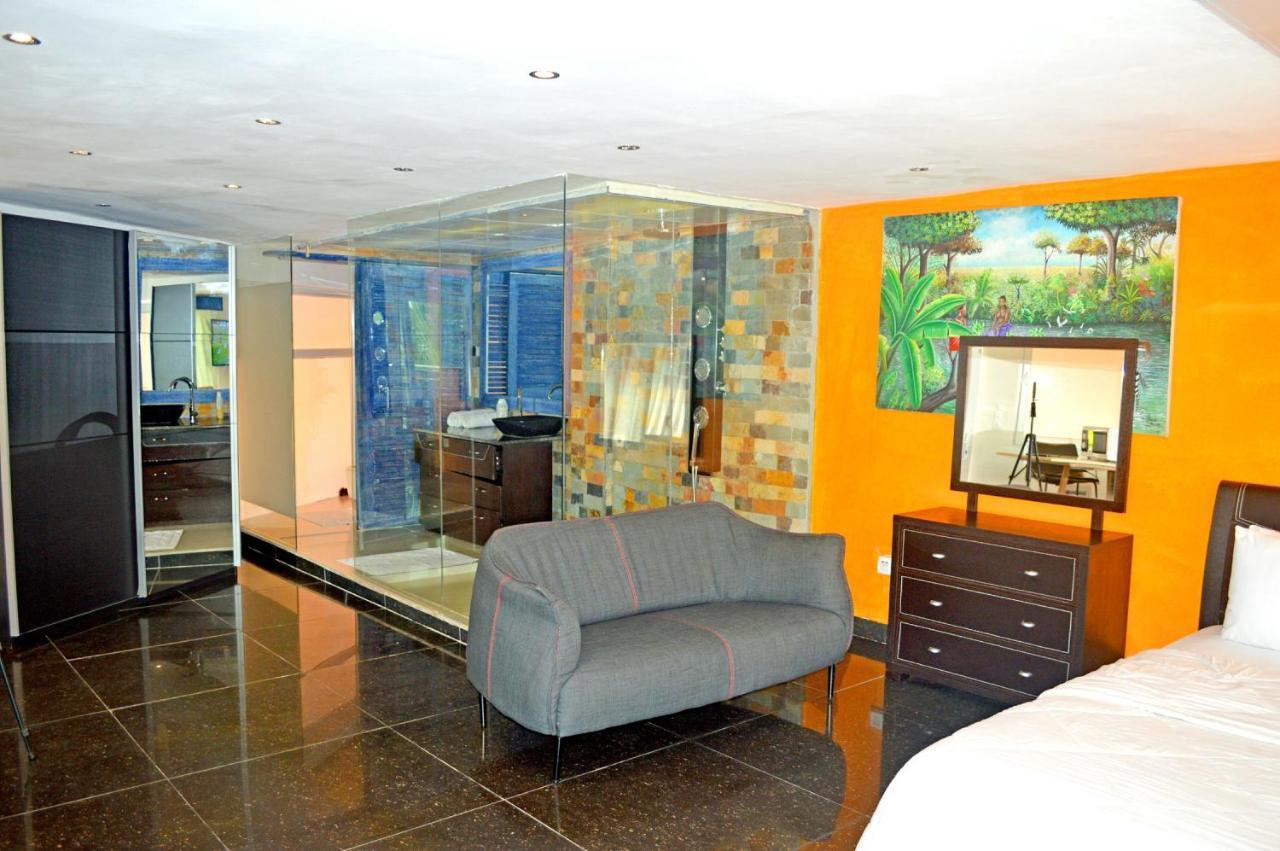 Ecologe Aparthotel Abidjan Bagian luar foto